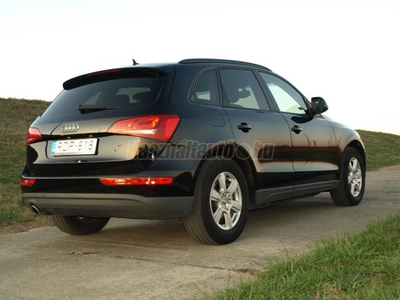 AUDI Q5 2.0 TDI