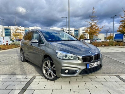 BMW 218d Luxury (Automata) (7 személyes ) 1. tulaj. Mo-i. Áfás. 0 Ft-tól elvihető