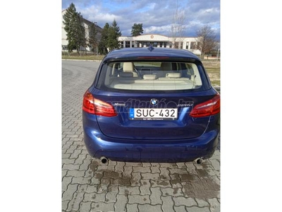 BMW 220d xDrive (Automata)