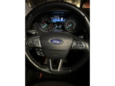 FORD FOCUS 1.5 TDCI Titanium