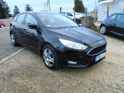 FORD FOCUS 1.6 Ti-VCT Trend MEGKÍMÉLT ÁLLAPOTBAN ! VÉGIG VEZETETT SZERVÍZKÖNYV 106.000 KM