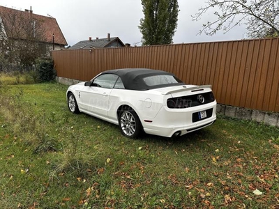 FORD MUSTANG Convertible 3.7 V6 (Automata)