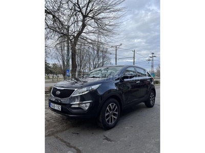 KIA SPORTAGE 2.0 GDI EX Prémium 4x4 Magyarországi. vezetett szervizkönyves