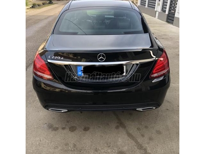 MERCEDES-BENZ C 220 d 9G-TRONIC