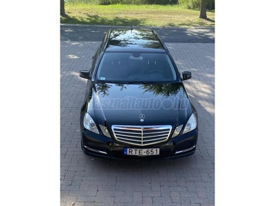 MERCEDES-BENZ E 200 CDI T BlueEFFICIENCY Classic