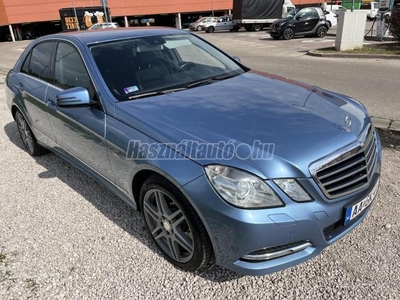 MERCEDES-BENZ E 300 4Matic Elegance (Automata) AMG XENON LÉGRUGÓ MEGKÍMÉLT