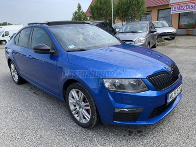 SKODA OCTAVIA RS 2.0 CR TDI panorámatető.sérmentes.man 6seb.szedán