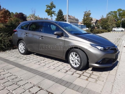 TOYOTA AURIS Touring Sports 1.6 Classic