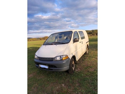 TOYOTA HI-ACE Hiace 2.4 D Panel Van