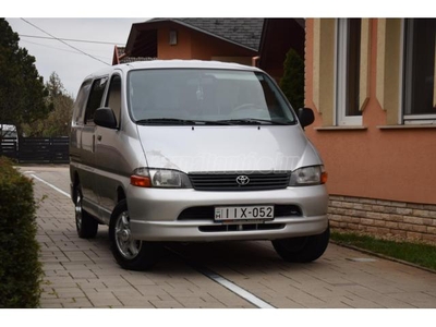 TOYOTA HI-ACE Hiace 2.5 D4-D Panel Van Terra