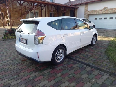 TOYOTA PRIUS+ 1.8 HSD Active Skyview e-CVT