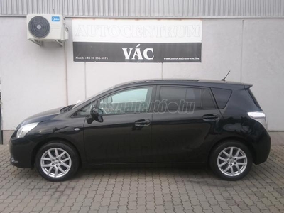 TOYOTA VERSO 1.8 Style Navi