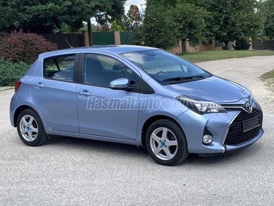 TOYOTA YARIS 1.33 Active 77 E KM+NAVI+KAMERA+ŰLÉSFŰTÉS