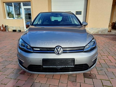 VOLKSWAGEN GOLF VII e-Golf