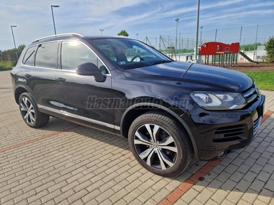 VOLKSWAGEN TOUAREG 4.2 V8 TDI Tiptronic ic Gyári fényezés-sérülésmentes-hibátlan állapot-egyedi bicolor bőr