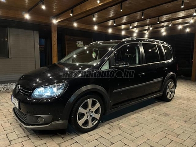 VOLKSWAGEN TOURAN Cross2.0 PD TDI DSG DPF Azonnal elvihető!