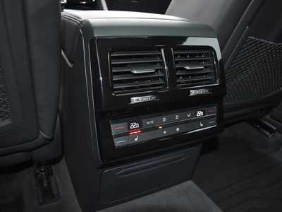 VW Touareg 4.0 V8 TDI Atmosphere