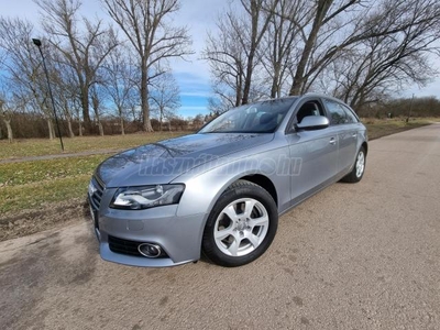 AUDI A4 Avant 2.0 TDI DPF EU5 204 ekm.3 kulcs.szervízkönyv.vonóhorog