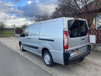 CITROEN JUMPY 2.0 HDi 1200 District L2H1 FAP Power Szervizkönyv