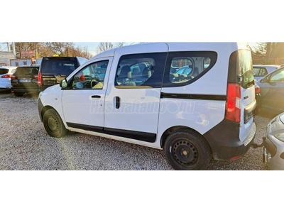 DACIA DOKKER 1.5 dCi Arctic