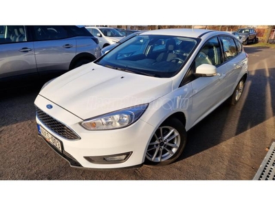 FORD FOCUS 1.5 TDCI Technology Magyarországi szervizkönyves!