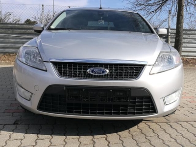 FORD MONDEO 2.0 TDCi Ambiente NAGYON MEGKÍMÉLT ÁLLAPOT-FRISS SZERVIZ-NAVI-148000 KM !!