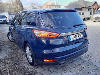 FORD S-MAX 2.0 EcoBlue Titanium AWD (Automata) [7 személy] mo-i. 1.tulaj!