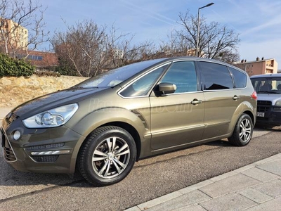 FORD S-MAX 2.0 TDCi Titanium Powershift