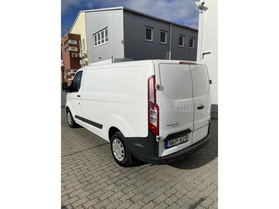 FORD TRANSIT Custom 2.2 TDCi 300 SWB Trend