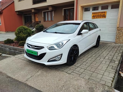 HYUNDAI I40 1.7 CRDi HP Comfort LED+KLÍMA+ÜLÉSFŰTÉS+VONÓHOROG+ALU+NAGYSZERVIZ UTÁN