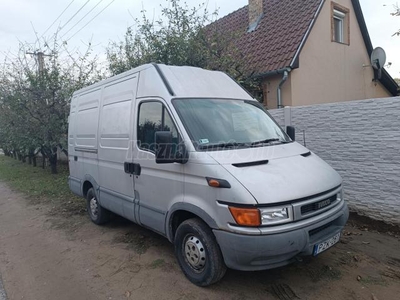 IVECO DAILY 35 S 11 V H1 Vonóhorgos