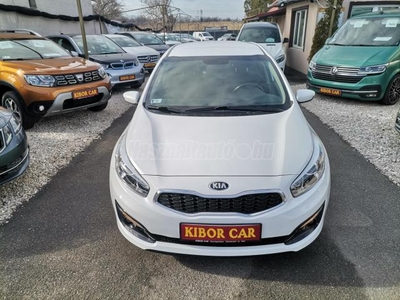 KIA CEE'D 1.6 GDI LX M.o.-i! 96eKm! 1.TULAJ! GYÖNGYHÁZFEHÉR! DIGIT KLÍMA! ÜLÉS+KORMÁNYFŰTÉS!