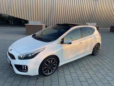 KIA CEE'D 1.6 TGDI GT Track Panoráma / kormány fűtés /LEGJOBB ÁR