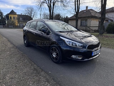 KIA CEE'D SW 1.6 GDI LX Ülésfűtés. Kormányfűtés. AKÁR 1 ÉV GARANCIÁVAL