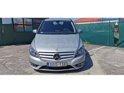 MERCEDES-BENZ B 200 CDI BlueEFFICIENCY (Automata) Gyönyörű!