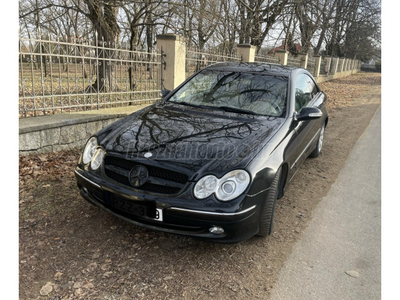 MERCEDES-BENZ CLK 270 CDI Elegance