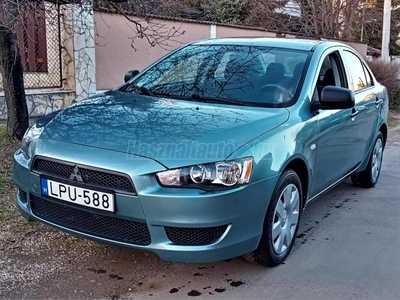 MITSUBISHI LANCER 1.5 Inform