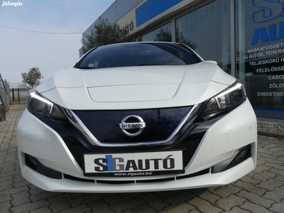 Nissan Leaf N-Connecta 40kWh (Automata) 360 Kam...