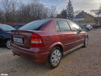 Megkímélt opel Astra g 1.6benzin