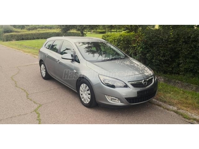 OPEL ASTRA J 1.7 CDTI Sport