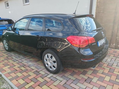 OPEL ASTRA J Sports Tourer 1.4 T Start-Stop Enjoy