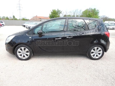 OPEL MERIVA B 1.4 Cosmo