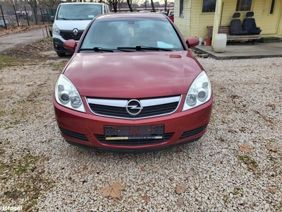 Opel Vectra C 1.8 Essentia