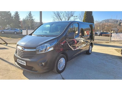 OPEL VIVARO 1.6 CDTI L1H1 2.7t Combi+ Első hátsó hűtés fűtés.kamera.végig vezetett szervizkönyv