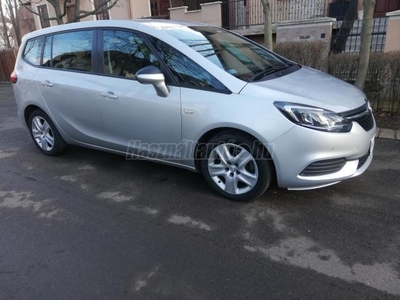 OPEL ZAFIRA TOURER 2.0 CDTI Innovation (Automata) agyarországi. szervizkönyv. egy tulaj