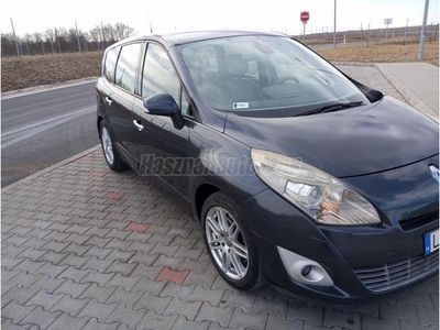 RENAULT GRAND SCENIC Scénic 2.0 dCi Privilege