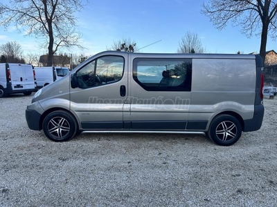 RENAULT TRAFIC 2.5 dCi L2H1 Cool 5 személyes! Hosszú kivitel! Klímás!