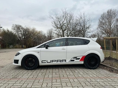 SEAT LEON 2.0 TFSI Cupra R