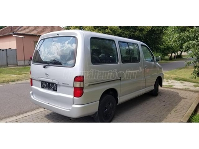 TOYOTA HI-ACE Hiace 2.5 D-4D Panel Van Style