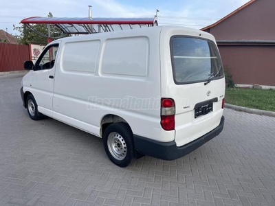 TOYOTA HI-ACE Hiace 2.5 D-4D Panel Van Style Szép rozsdamentes !